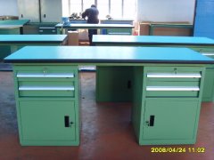 复合工作台图片